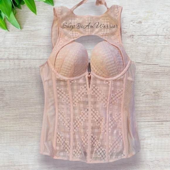 Victoriaโs Secret blush cut out lace up corset *shop@iamwarrior - Picture 6 of 8